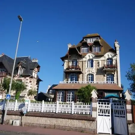 Les Embruns - Plein Ciel - Appartement 3Eme Etage Deauville Exterior photo