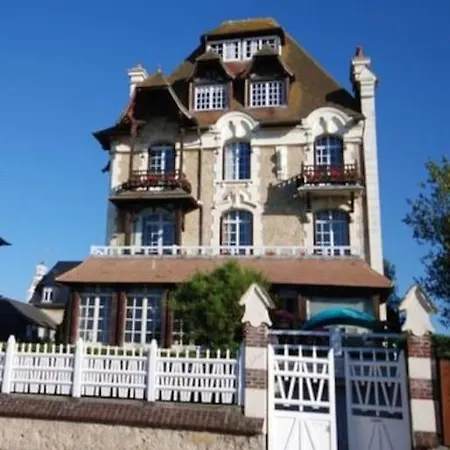 Les Embruns - Plein Ciel - Appartement 3Eme Etage Deauville Exterior photo